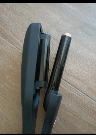 Ferro per capelli Paris Hilton nero/oro