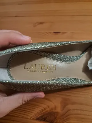 Tacones Ralph Lauren Dorados y Plateados