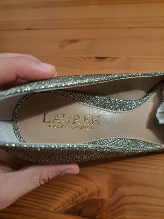 Tacones Ralph Lauren Dorados y Plateados