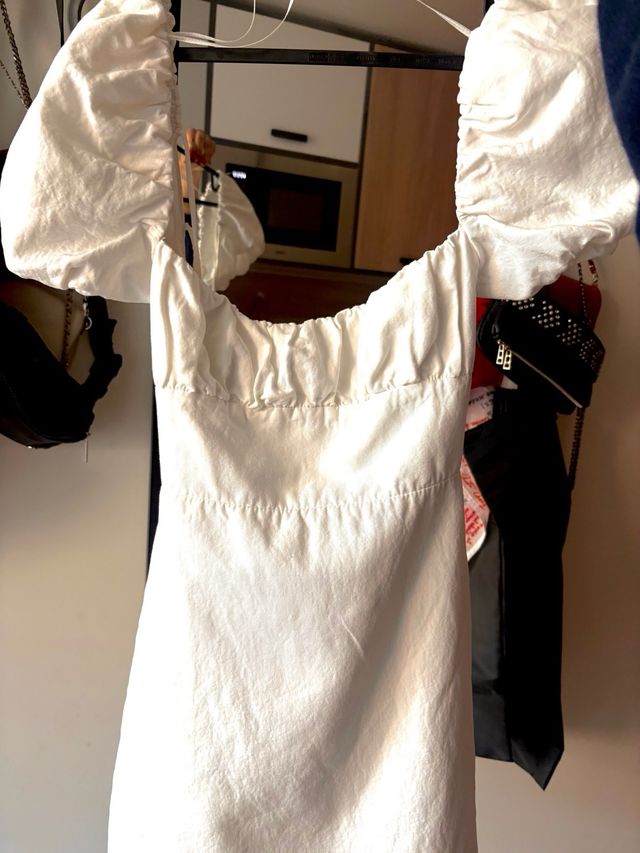 Vestido Zara blanco espalda cruzada T.S