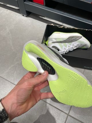 Zapatillas Puma Nitro Elite Run 75 W Verde/Blanco