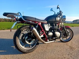 Escape Tamarit Triumph Bonneville