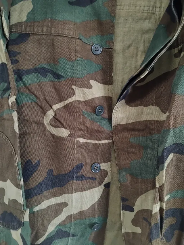 Uniforme militare vintage mimetico