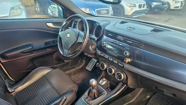 Alfa Romeo Giulietta 2013