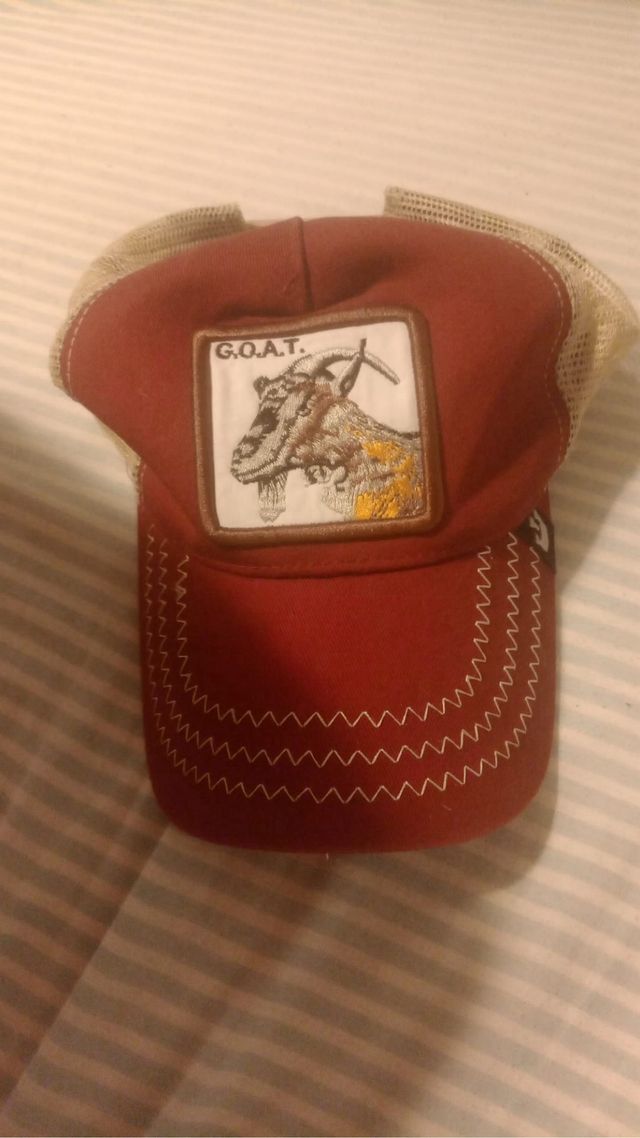 Gorra Trucker GOAT