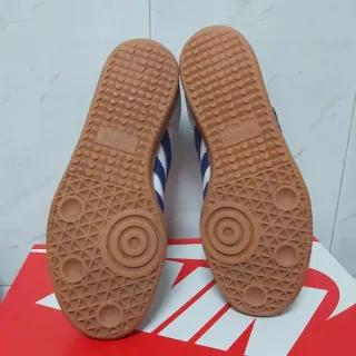 Zapatillas Adidas Samba T37 1/3