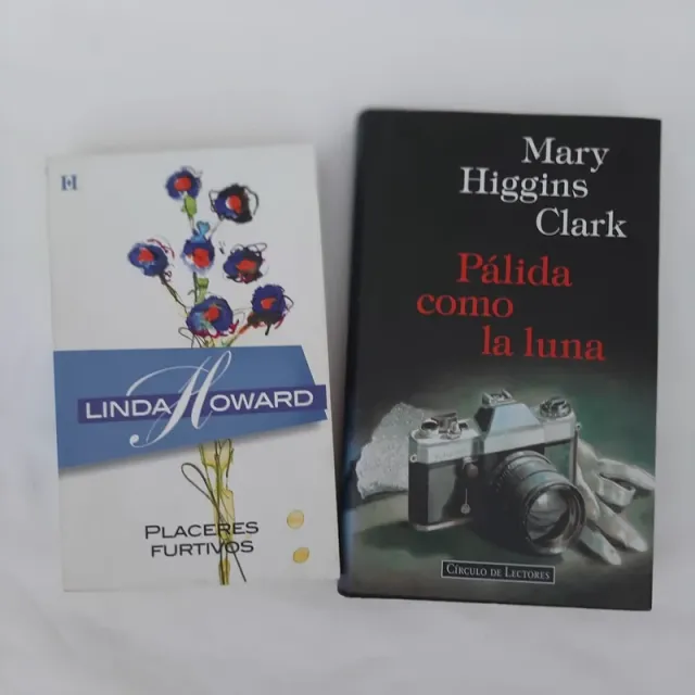 Pálida como la luna + Placeres furtivos, L. Howard