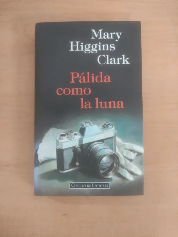 Pálida como la luna + Placeres furtivos, L. Howard