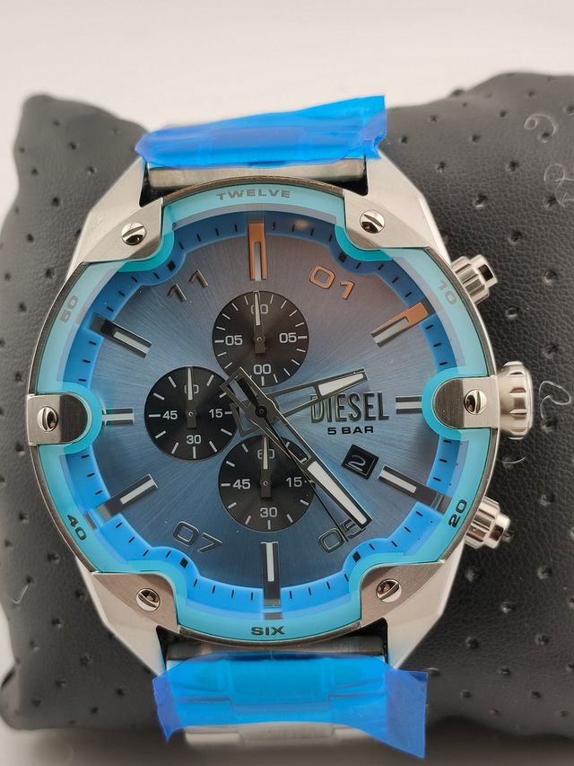 Reloj Diesel Spiked nuevo, turquesa y gris