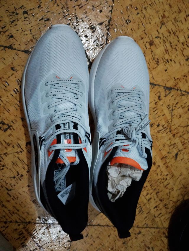 Zapatos olimpikus Blancos y Naranja Sin Caja