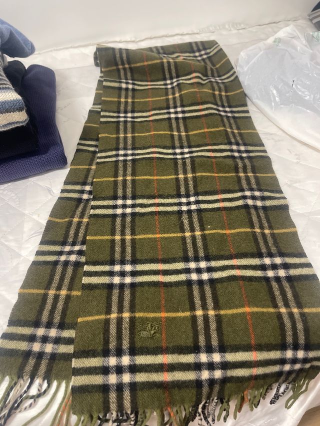 Bufanda Burberry Cuadros Verde Multicolor