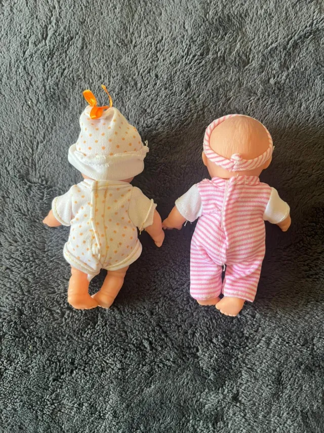Lote 2 muñecas bebé