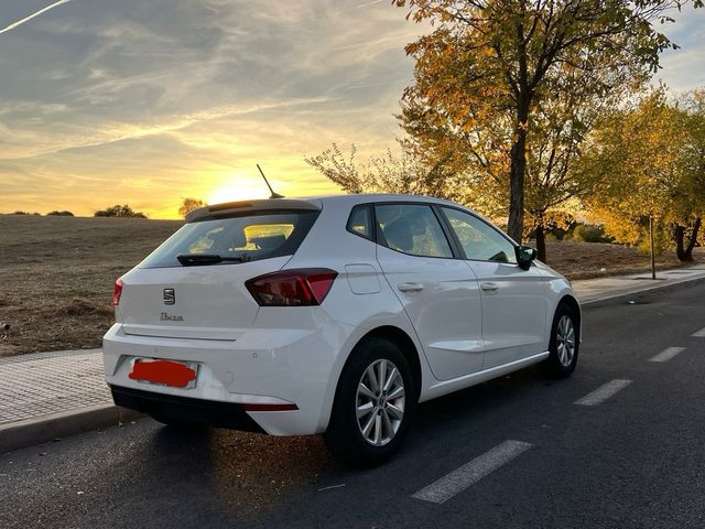 SEAT Ibiza 2023 // 1.0 TSI 110 Style XL