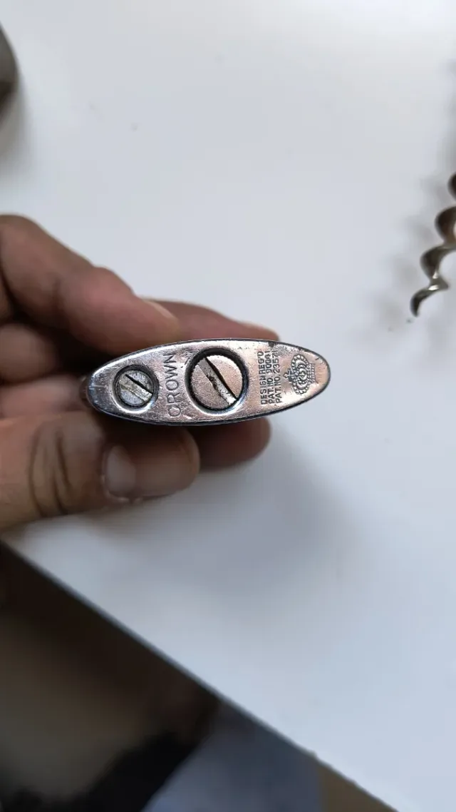 Mechero antiguo Egipto vintage Crown