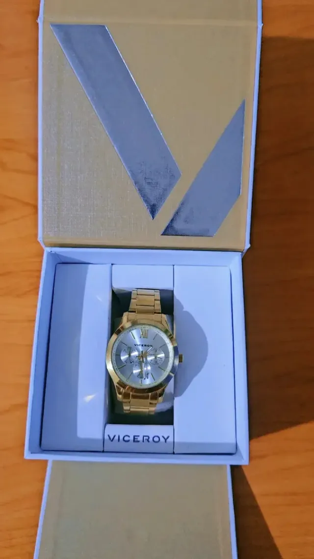 Reloj Viceroy Dorado Cronógrafo