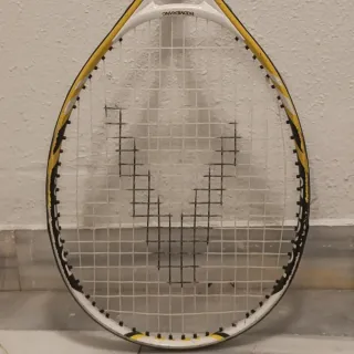 Raqueta de tenis Boomerang 23