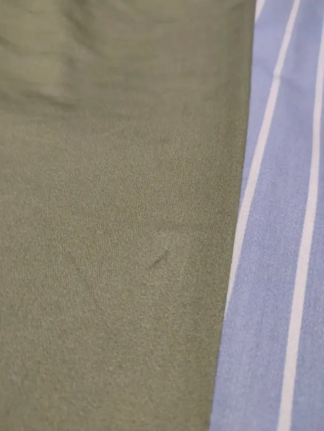 Pantalones verde oliva talla 30-34 Jack & Jones