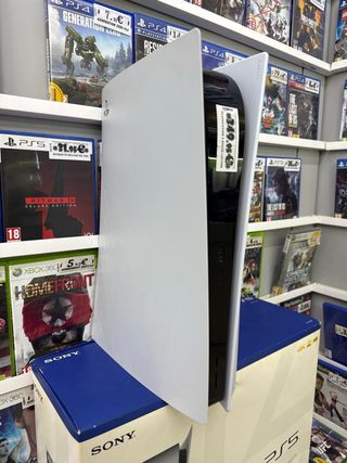 Lettore Playstation 5 da 825 GB