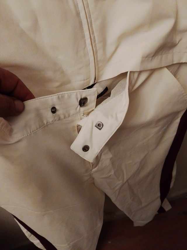 Conjunto desportivo Fila branco e castanho