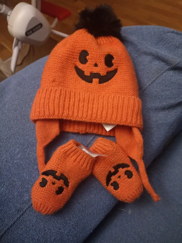 Gorro y manoplas calabaza Halloween