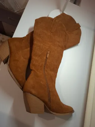 Botas camperas altas camel