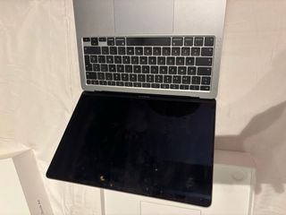 MacBook Air 13 Plata/Gris Espacial