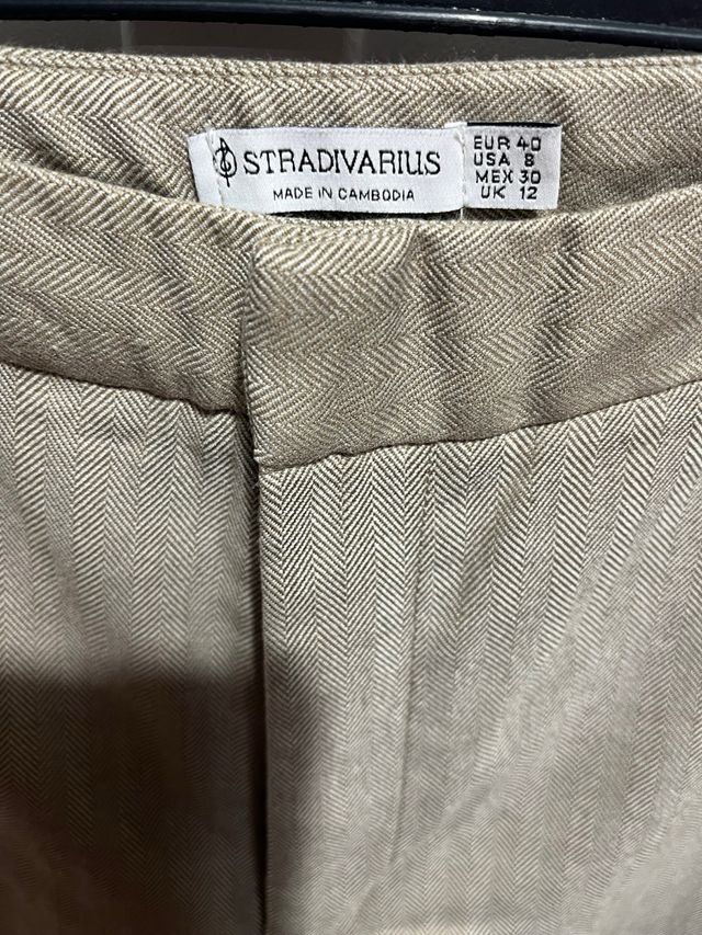 Calças Stradivarius Bege