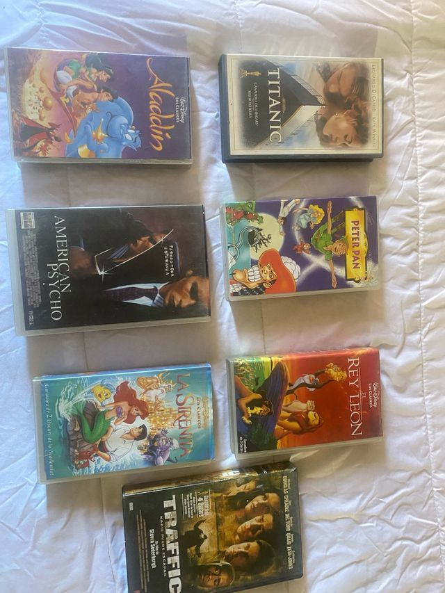 Lote VHS Disney Clásicos: Aladdin, Peter Pan, El R