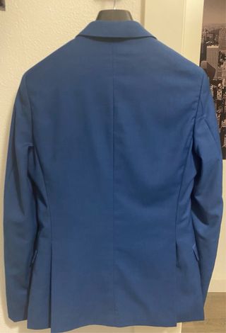 Traje de caballero azul talla 42