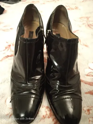 Stivaletti Sergio Rossi  vernice n. 37