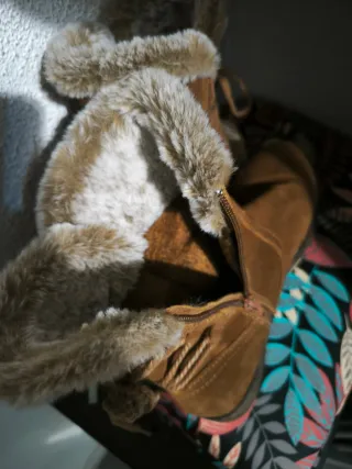 Botas de ante con pelo Talla 39