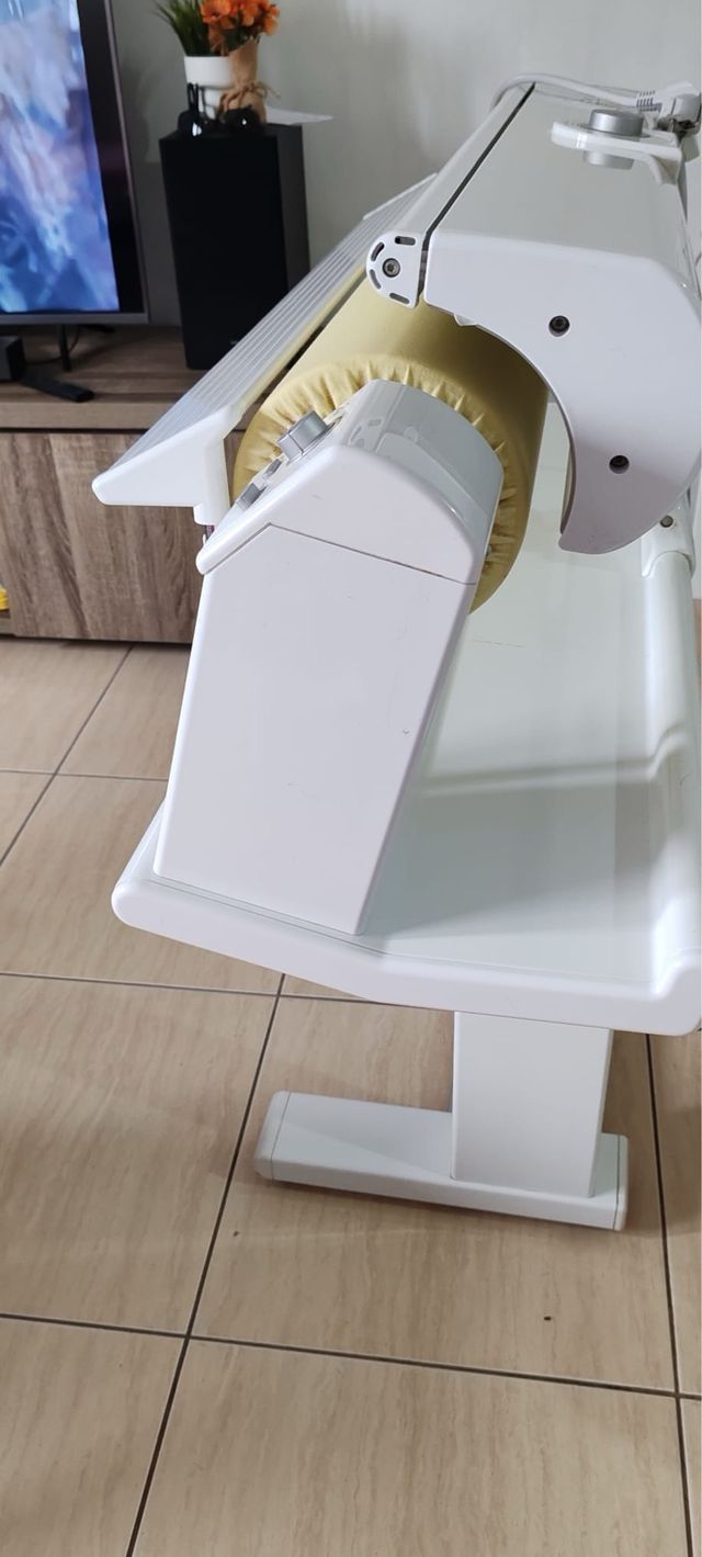 OPORTUNIDAD!!! planchadora profesional impecable 