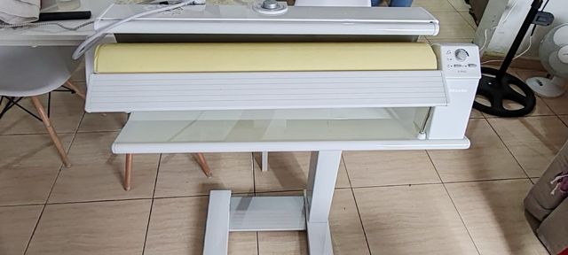 OPORTUNIDAD!!! planchadora profesional impecable 