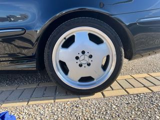 Mercedes-Benz  CLK 2004