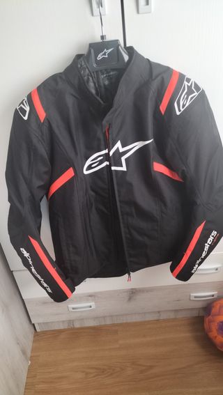 Chaqueta Moto Alpinestars Negra y Roja