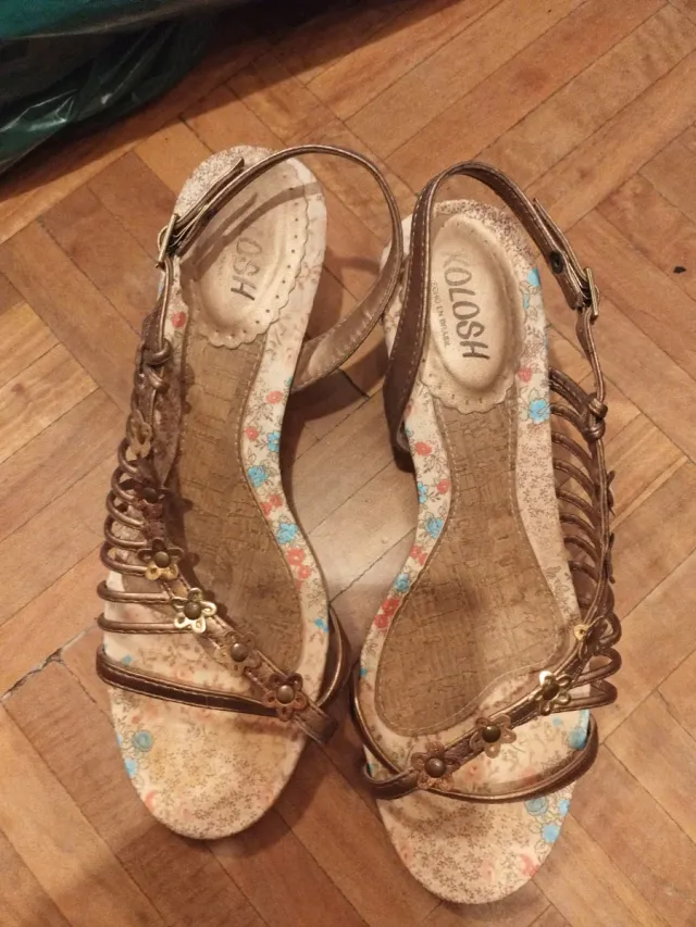 Sandalias Kolosh Talla 37 Doradas Flores