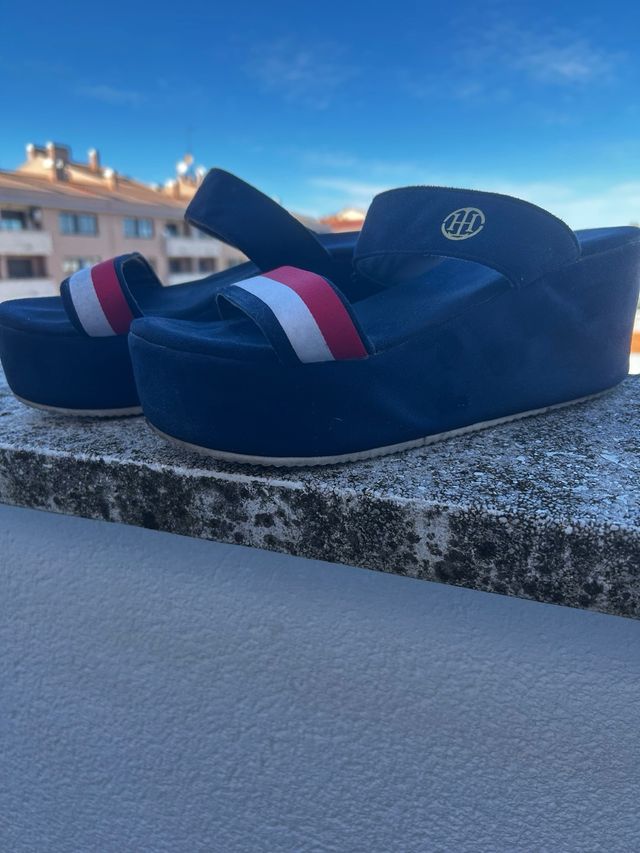 Sandalias Azul y Rojo