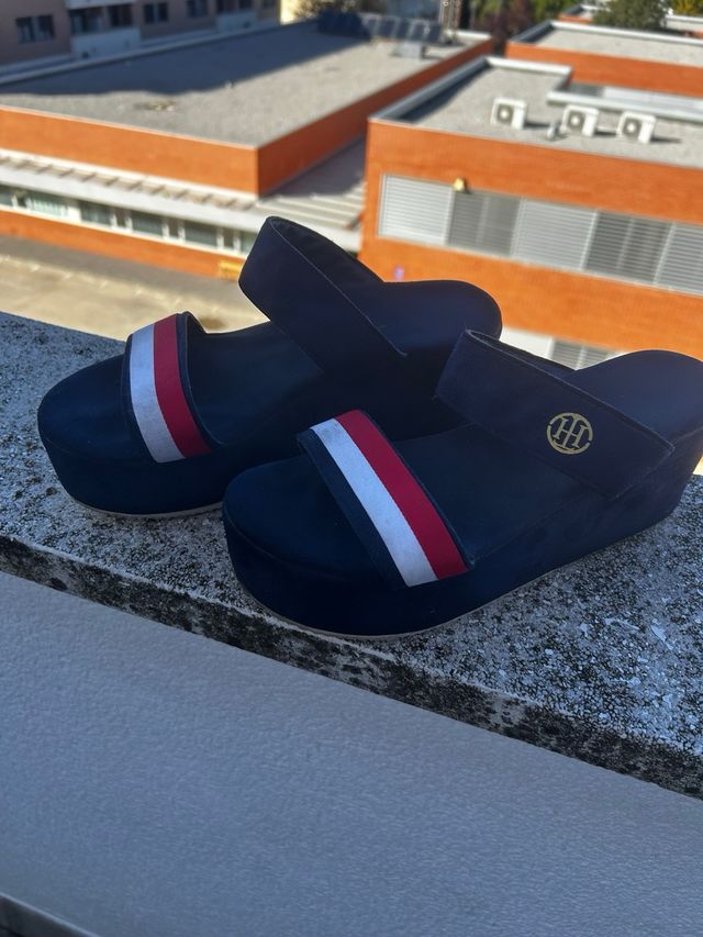 Sandalias Azul y Rojo