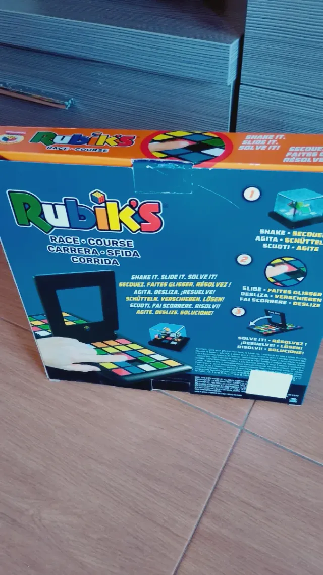 Rubik's Race Course Juego