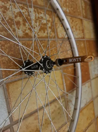 Rueda Delantera Monty 26"