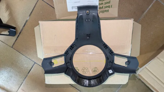 Moldura Volante M BMW F30 F32 Levas