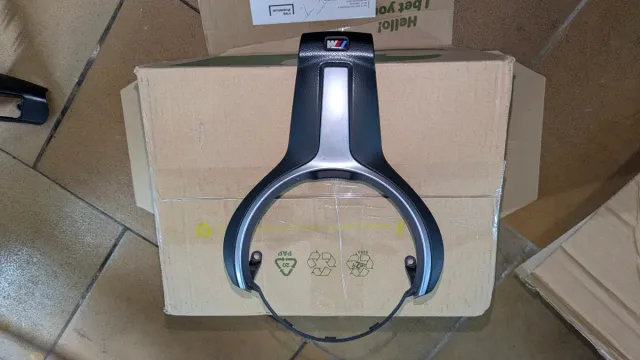 Moldura Volante M BMW F30 F32 Levas