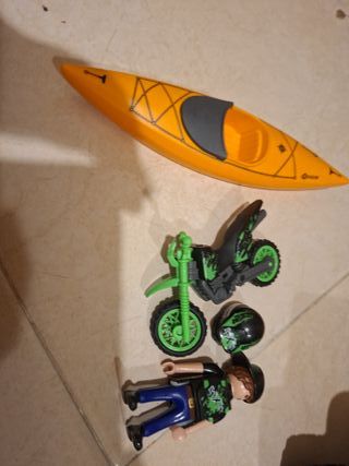 Playmobil 4x4 con moto y kayak
