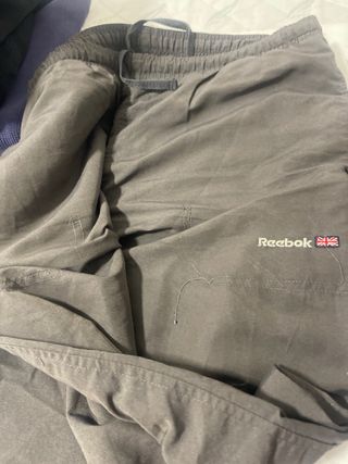 Pantalón chándal Reebok gris Talla M