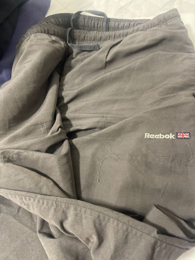 Pantalón chándal Reebok gris Talla M