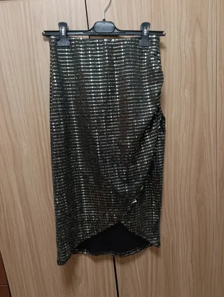 Gonna con paillettes nera e argento