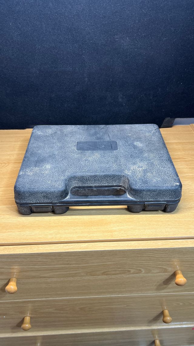 Martillo Neumático MCR con Accesorios