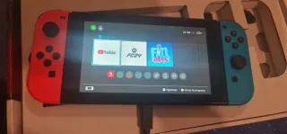 Nintendo Switch Rojo y Azul