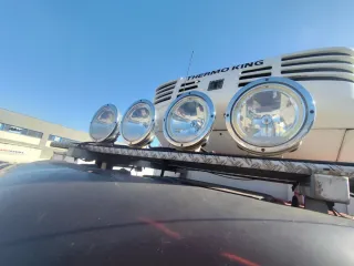 Faros Hella largo alcance