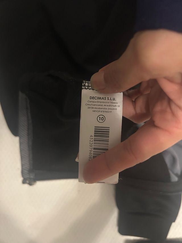 Tuta da ginnastica nera e grigia e bianca per bambini